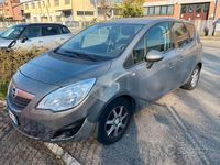 Usata Opel Meriva 120 CV (88 kW) 2012 Grigio Monovolume
