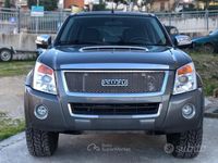 Usata Isuzu D-Max 163 CV (119 kW) 2010 Grigio Pick-up
