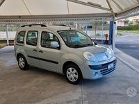 Usata Renault Kangoo 90 CV (66 kW) 2011 Blu Monovolume