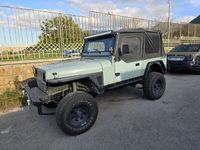 Usata Jeep Wrangler Sahara 121 CV (88 kW) 1989 Verde SUV