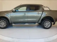 Usata Mitsubishi L200 Intense 154 CV (113 kW) 2017 Grigio metallizzato Pick-up