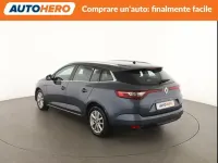 Usata Renault Mégane Business 115 CV (84 kW) 2020 Blu Berlina