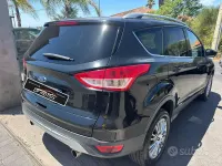 Usata Ford Kuga 163 CV (119 kW) 2013 Nero SUV