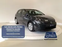 Usata VW Golf VIII Life 110 CV (80 kW) 2022 Grigio scuro Berlina