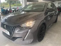 Usata Peugeot 208 Active 75 CV (55 kW) 2022 Grigio Utilitaria