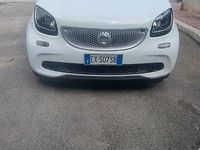 Usata Smart ForFour Passion 71 CV (52 kW) 2014 Bianco Utilitaria