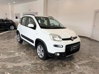 Usata Fiat Panda Trekking 80 CV (58 kW) 2016 Bianco Utilitaria
