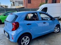 Usata Kia Picanto City 84 CV (61 kW) 2021 Blu Utilitaria