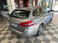 Usata Peugeot 308 Business-Line 120 CV (88 kW) 2016 Grigio Station wagon
