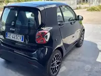 Usata Smart ForTwo Electric Drive 41 kW (56 CV) 2021 Nero Berlina