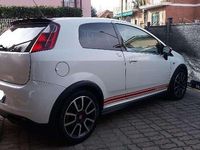Usata Abarth Grande Punto 155 CV (114 kW) 2009 Bianco Utilitaria