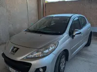 Usata Peugeot 207 68 CV (50 kW) 2011 Grigio Berlina