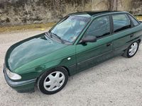 Usata Opel Astra 90 CV (66 kW) 1997 Verde Berlina