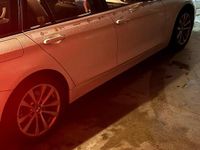 Usata BMW 318 143 CV (105 kW) 2018 Bianco Station wagon