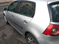 Usata VW Golf V 2004 Grigio Utilitaria
