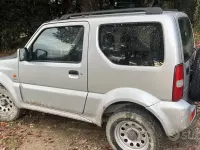 Usata Suzuki Jimny 86 CV (63 kW) 2006 Grigio SUV