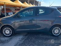 Usata Lancia Ypsilon Silver 69 CV (50 kW) 2014 Grigio Utilitaria
