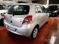 usata Toyota Yaris Yaris5p 1.3 dual Sol my10