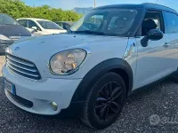 Usata Mini One D Countryman 111 CV (81 kW) 2014 Bianco SUV