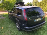 Begagnad Ford Focus Ghia 116 HK (85 kW) 2006 Kombi