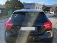 Usata Mercedes A180 Executive 109 CV (80 kW) 2015 Nero Berlina