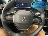 Occasion Peugeot 2008 Active 101 ch (74 kW) 2023 Gris SUV