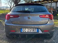 Usata Alfa Romeo Giulietta Super 120 CV (88 kW) 2020 Grigio Utilitaria