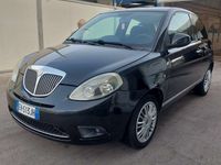 Usata Lancia Ypsilon 75 CV (55 kW) 2011 Nero Utilitaria