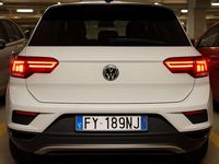 Usata VW T-Roc Style 116 CV (85 kW) 2019 Argento SUV