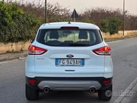 Usata Ford Kuga Titanium 140 CV (102 kW) 2015 Bianco SUV