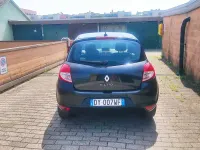 Usata Renault Clio III Dynamique 75 CV (55 kW) 2009 Nero Berlina