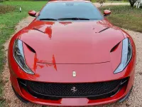 Usata Ferrari 812 799 CV (587 kW) 2020 Rosso Coupé