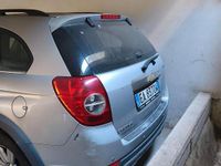 Usata Chevrolet Captiva 150 CV (110 kW) 2010 Grigio SUV