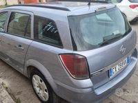 usata Opel Astra sw anno 2005 diesel