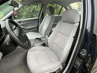 Usata BMW 320 136 CV (100 kW) 2000 Blu/azzurro Berlina