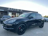 Usata Porsche Cayenne 240 CV (176 kW) 2010 Nero SUV