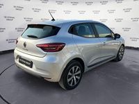 Usata Renault Clio V Equilibre 101 CV (74 kW) 2023 Grigio Utilitaria