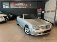 Usata Mercedes SLK320 Edition 218 CV (160 kW) 2004 Nero Cabrio