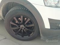 Usata Chevrolet Captiva 163 CV (119 kW) 2013 Bianco SUV