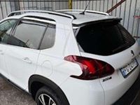 Usata Peugeot 2008 Active 99 CV (72 kW) 2016 Bianco SUV