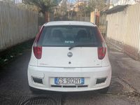 Usata Fiat Punto 70 CV (51 kW) 2001 Bianco Utilitaria