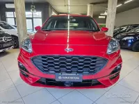Usata Ford Kuga ST-Line 152 CV (111 kW) 2023 Rosso SUV