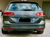 Usata VW Passat Business 150 CV (110 kW) 2016 Grigio Station wagon
