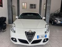 Usata Alfa Romeo Giulietta Distinctive 105 CV (77 kW) 2012 Bianco Utilitaria