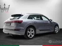 Usata Audi e-tron 230 kW (313 CV) 2019 Argento SUV