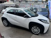 Usata Toyota Aygo X Trend 72 CV (52 kW) 2022 Bianco SUV