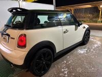 Usata Mini Cooper Coupé 109 CV (80 kW) 2009 Bianco Coupé