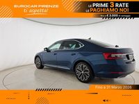 Usata Skoda Superb LAURIN & KLEMENT 200 CV (147 kW) 2022 Blu lava metallizzato Berlina