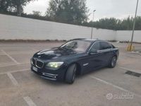 Usata BMW 740 Luxury Line 313 CV (230 kW) 2013 Blu Berlina