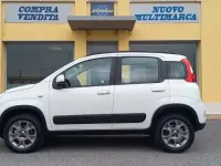 Usata Fiat Panda 4x4 Lounge 95 CV (69 kW) 2016 Bianco Utilitaria